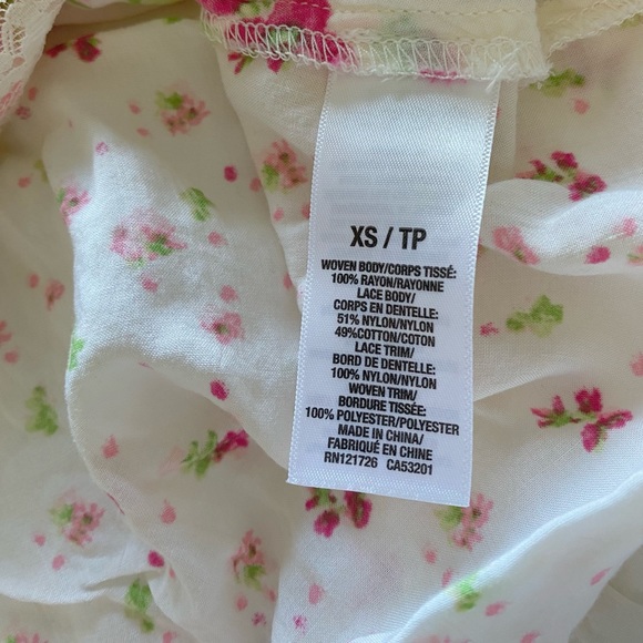 Aero Floral Tunic - Picture 4 of 4